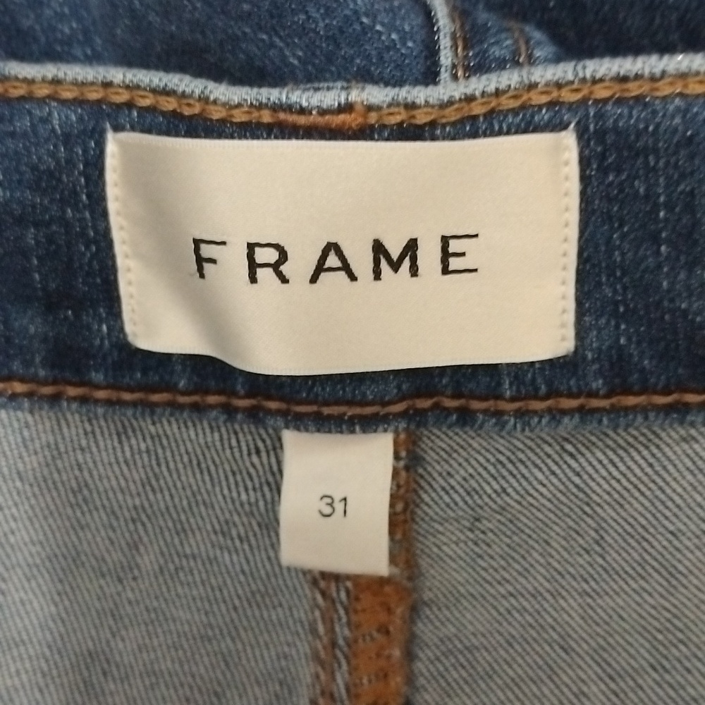 Frame "The Mellow" Raw Edge Jeans. Sz 31 View 3